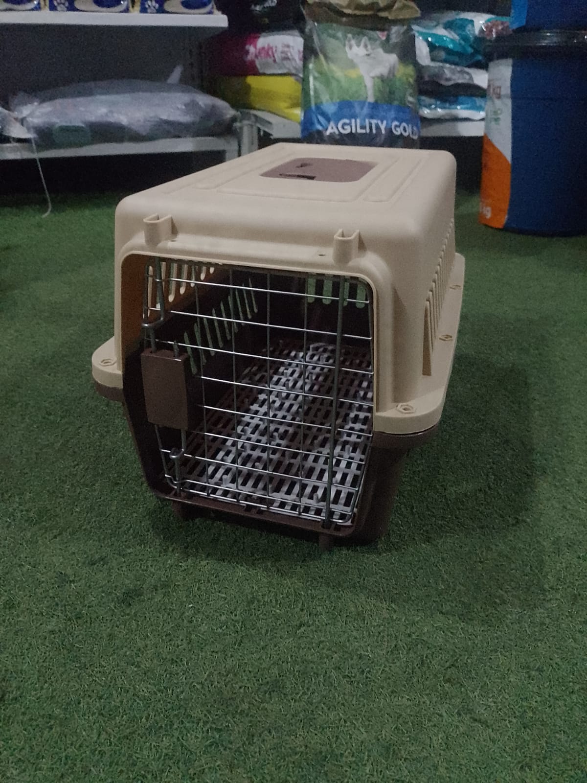 GUACAL PARA MASCOTAS PREMIUM