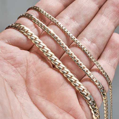 ⭐⭐⭐⭐⭐ Pulsera Serpiente- Oro laminado 18k